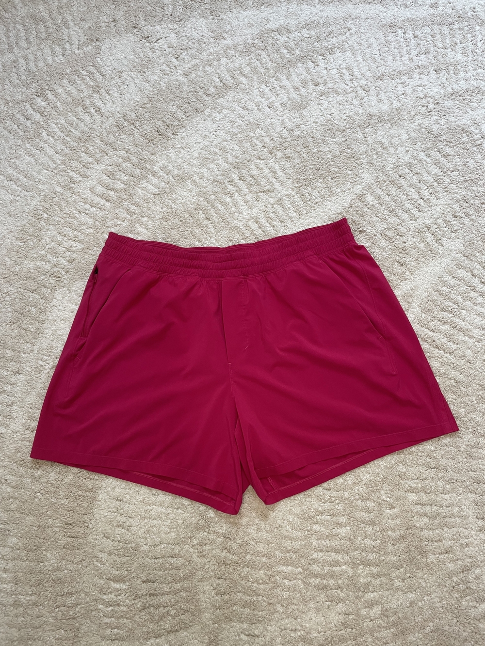 Lululemon Athletica Fuchsia Athletic Shorts Size XXL